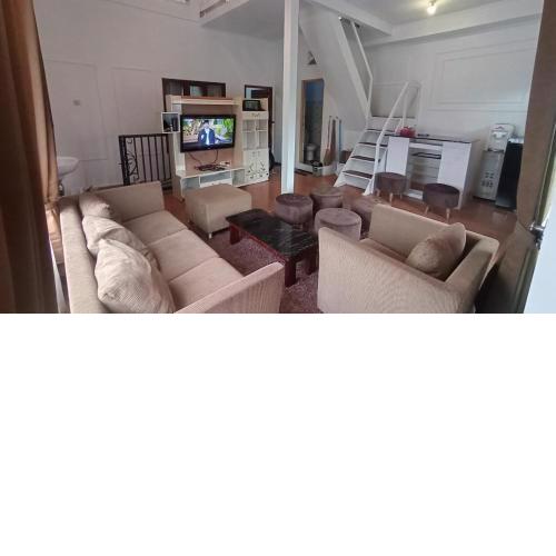 Homestay Dieng Titik Nol, 3BR, 6 Pax, SKY TEAM INDONESIA PARTNER