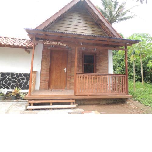 Homestay Effendi Borobudur Syariah by Ndalem Beong