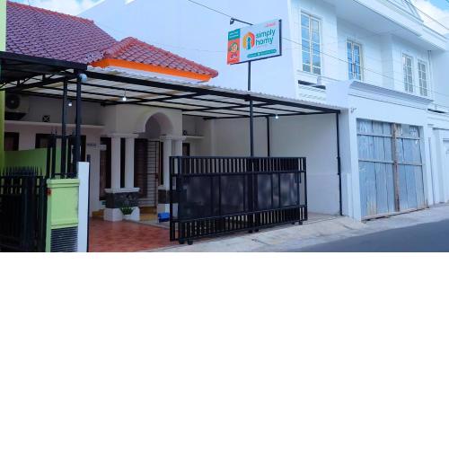 Homestay Jogja Dekat Taman Pelangi by Simply Homy