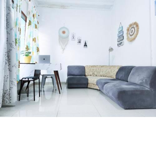 Homey Guesthouse Kertajaya (Syariah)