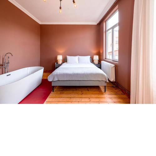 Homie Suites - 3-BR Apartment A Stone's Throw Away From Galata Tower