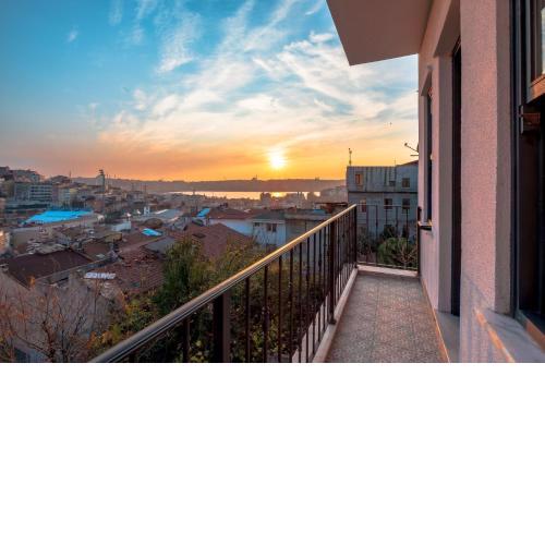 Homie Suites - Newly-constructed Modern Design Apartments in Beyoğlu