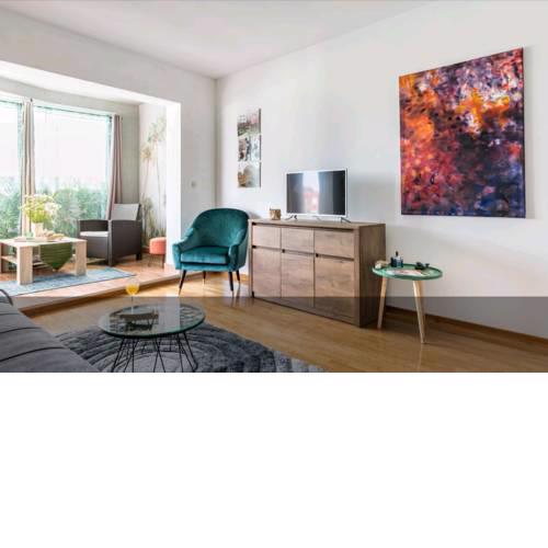 Horizon luxury apartment green terrace