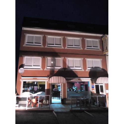 Hospedaxe-Cafeteria Don Manuel