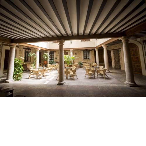 Hospedería Real Casona la Beltraneja