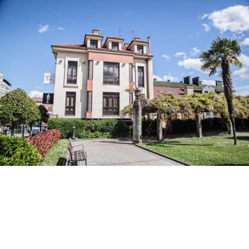 Hospedium Hotel La Casona del Conde