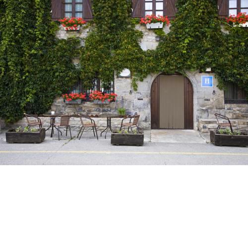 Hostal Almadiero