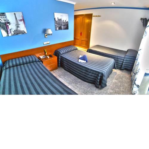 Hostal Apolo Trece