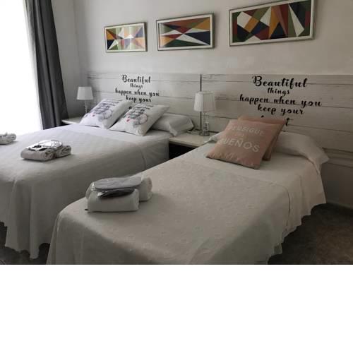 Hostal Aribau