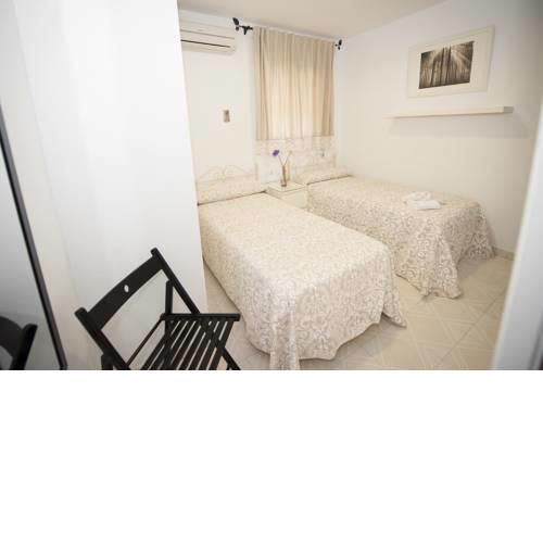 Hostal Avenida