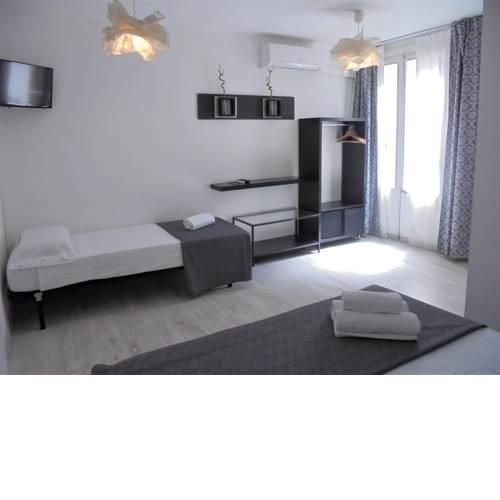 Hostal Easy Sants