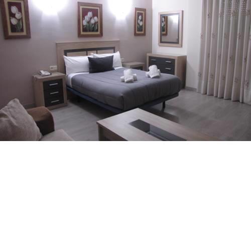 Hostal El Cruce