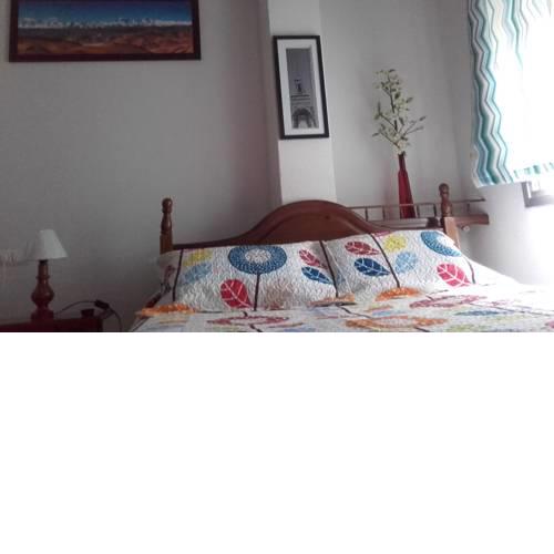 Hostal Emi-Ros