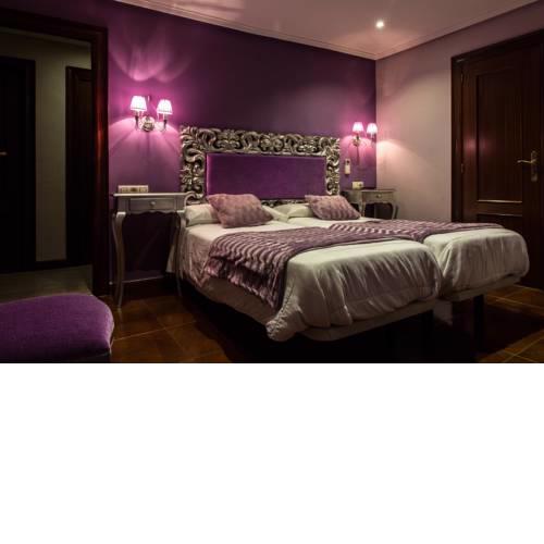 Hostal Goya Suites