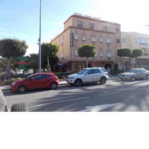 Hostal la Costa