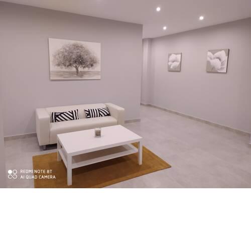 hostal la taurina