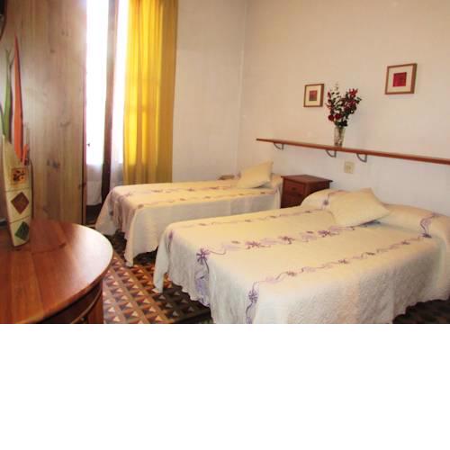 Hostal Lima
