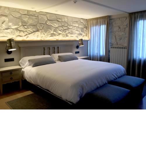 Hostal Lola