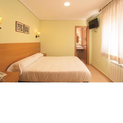 HOSTAL LOS BATALLONES