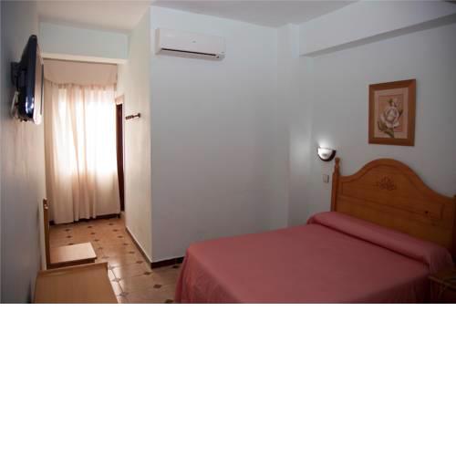 Hostal París