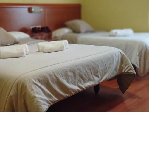 Hostal Restaurante Iruñako by Bossh Hotels