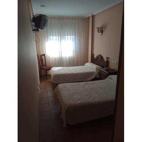 Hostal Restaurante Raton