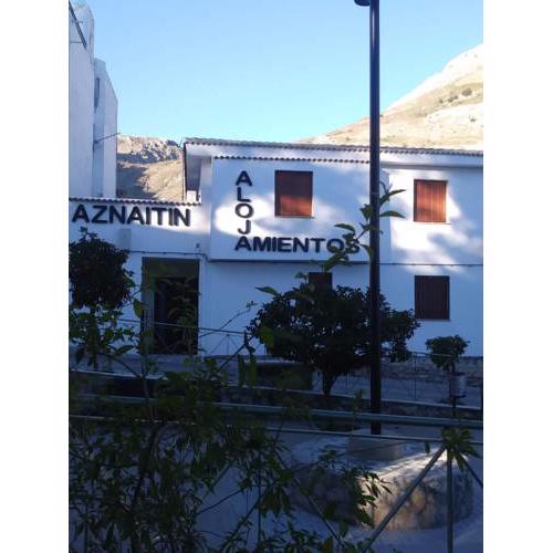 Hostal Rural Pico Aznaitin