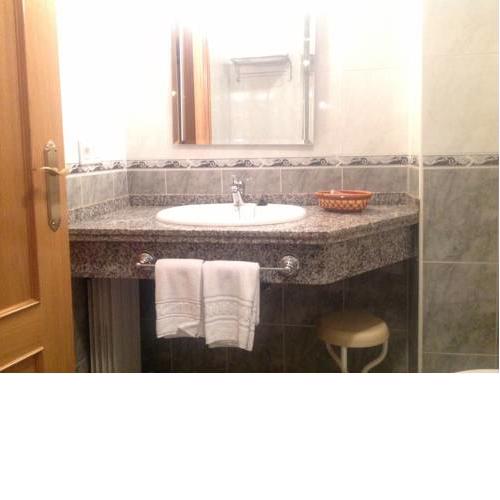 Hostal San Froilan