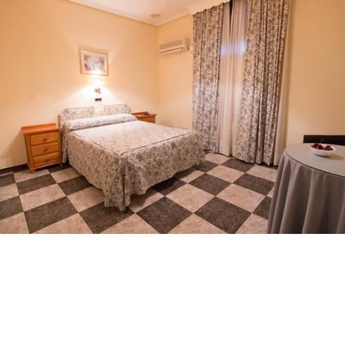 Hostal Santa Ana