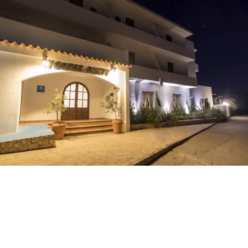 Hostal SantI