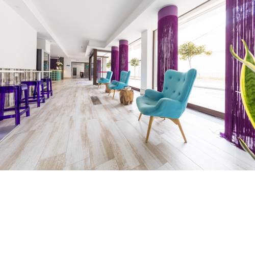 Hostal Tarba