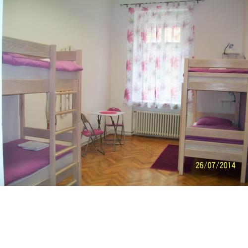 Hostel Chameleon