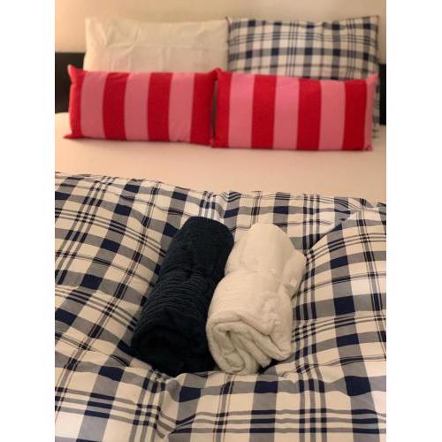 Hostel Lovely rooms in the city center of Villach, shared Bathroom, windows to corridor