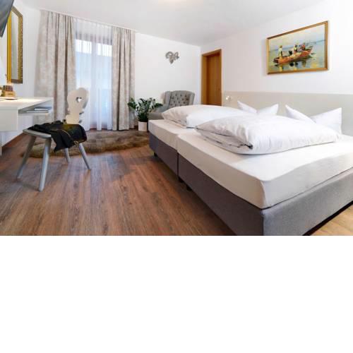 Hotel 17 Seen