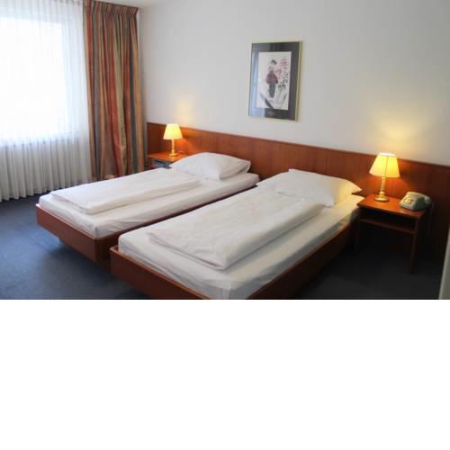 Hotel Acon