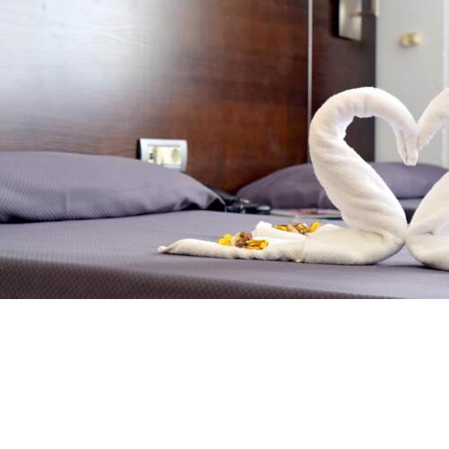 Hotel Adonis Pelinor