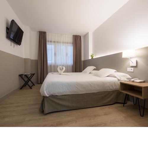 Hotel Airiños 3*