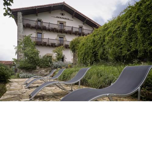 Hotel Akerreta