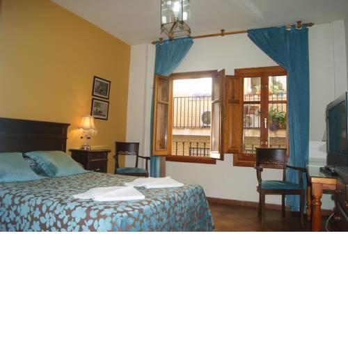 Hotel Almona