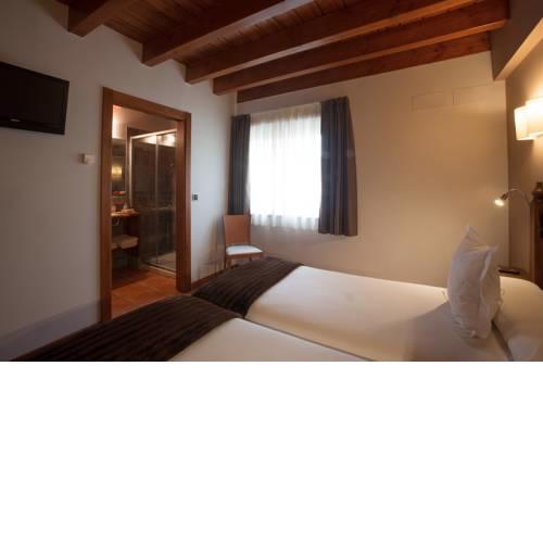 Hotel-Apartamento Rural Atxurra