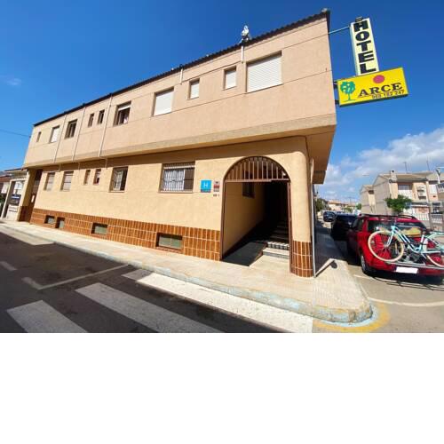 Hotel Arce