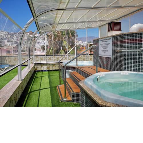 Hotel Avenida Tropical