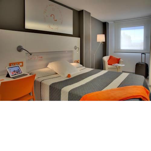 Hotel Bed4U Pamplona