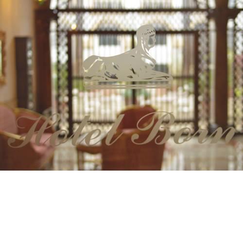 Hotel Born