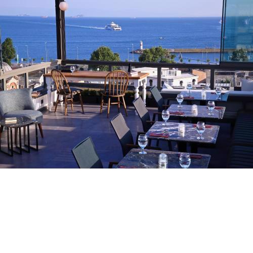 HOTEL BRONTE