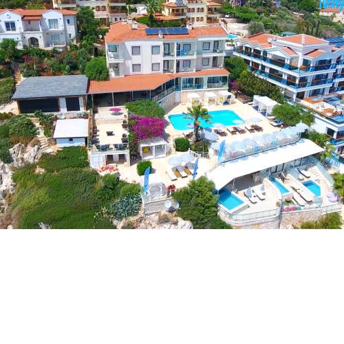 Hotel Cachet - Adult Only +14
