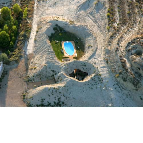 Hotel Cueva Tardienta Monegros