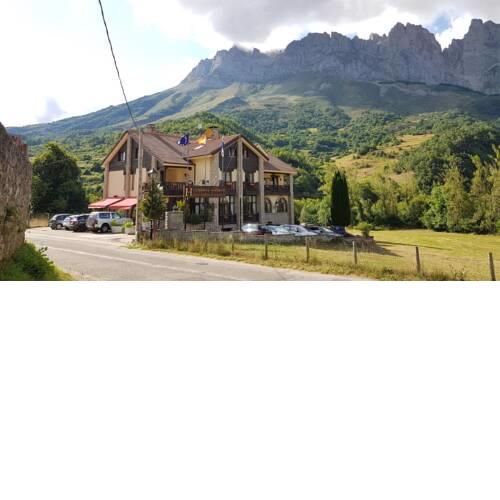 Hotel Cumbres de Valdeón