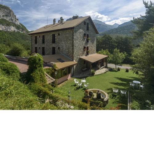Hotel de Montaña Uson