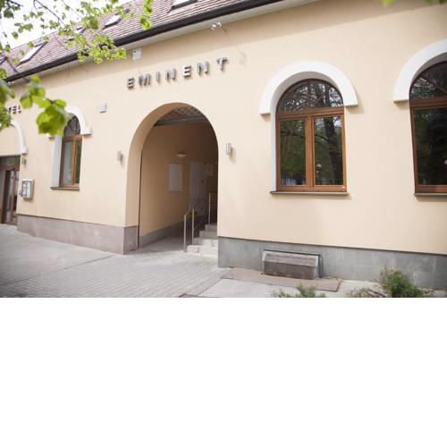 Hotel Eminent